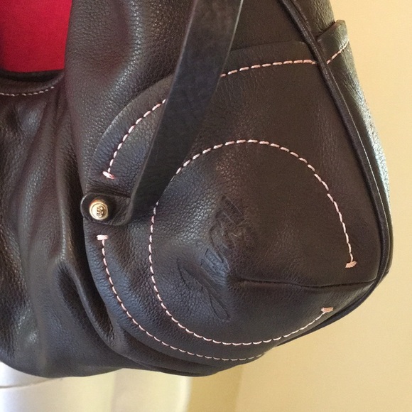 Juicy Couture Vintage Genuine Leather Shoulder Bag - Picture 6 of 15